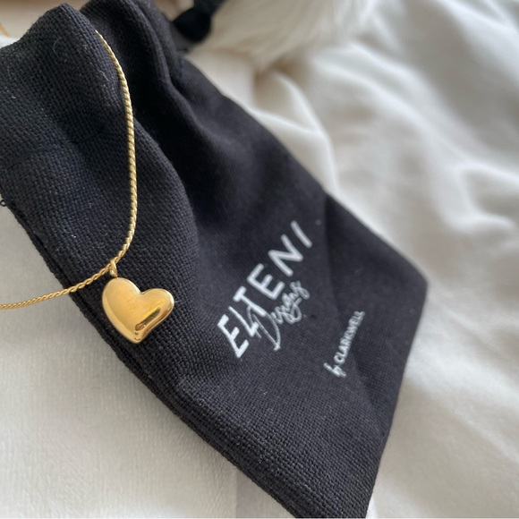 Forever Heart Stainless Steel Gold Necklace. - Picture 1 of 3